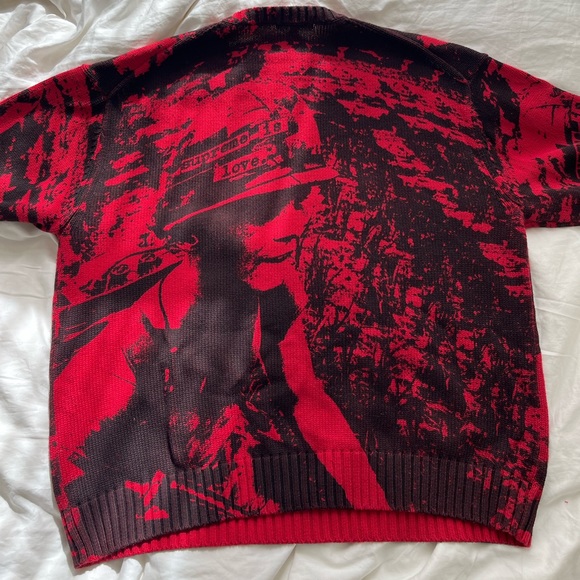 Supreme Is Love Sweater - Picture 3 of 3